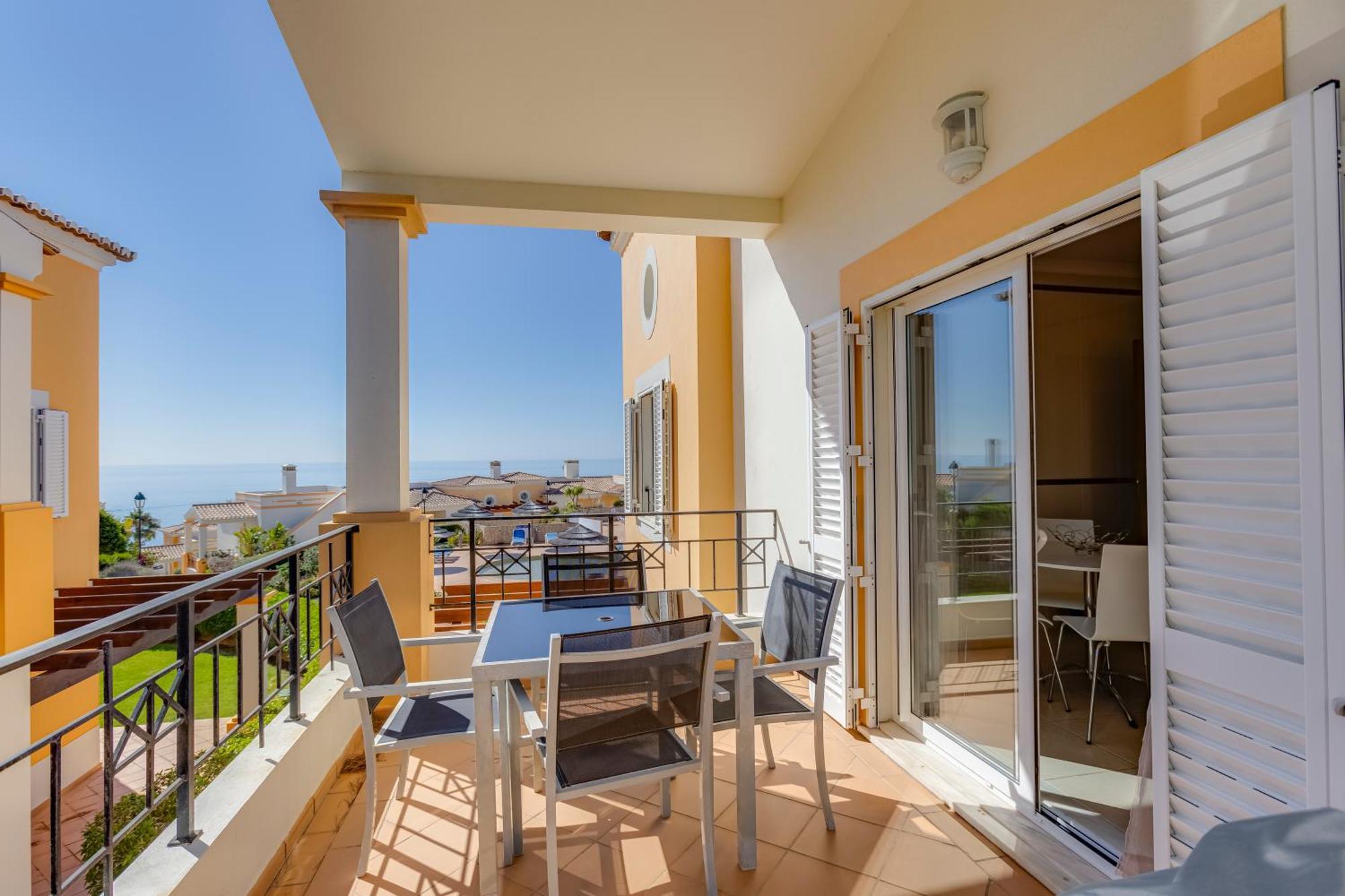 The View - Santo Antonio Villas, Golf & Spa ساليما المظهر الخارجي الصورة